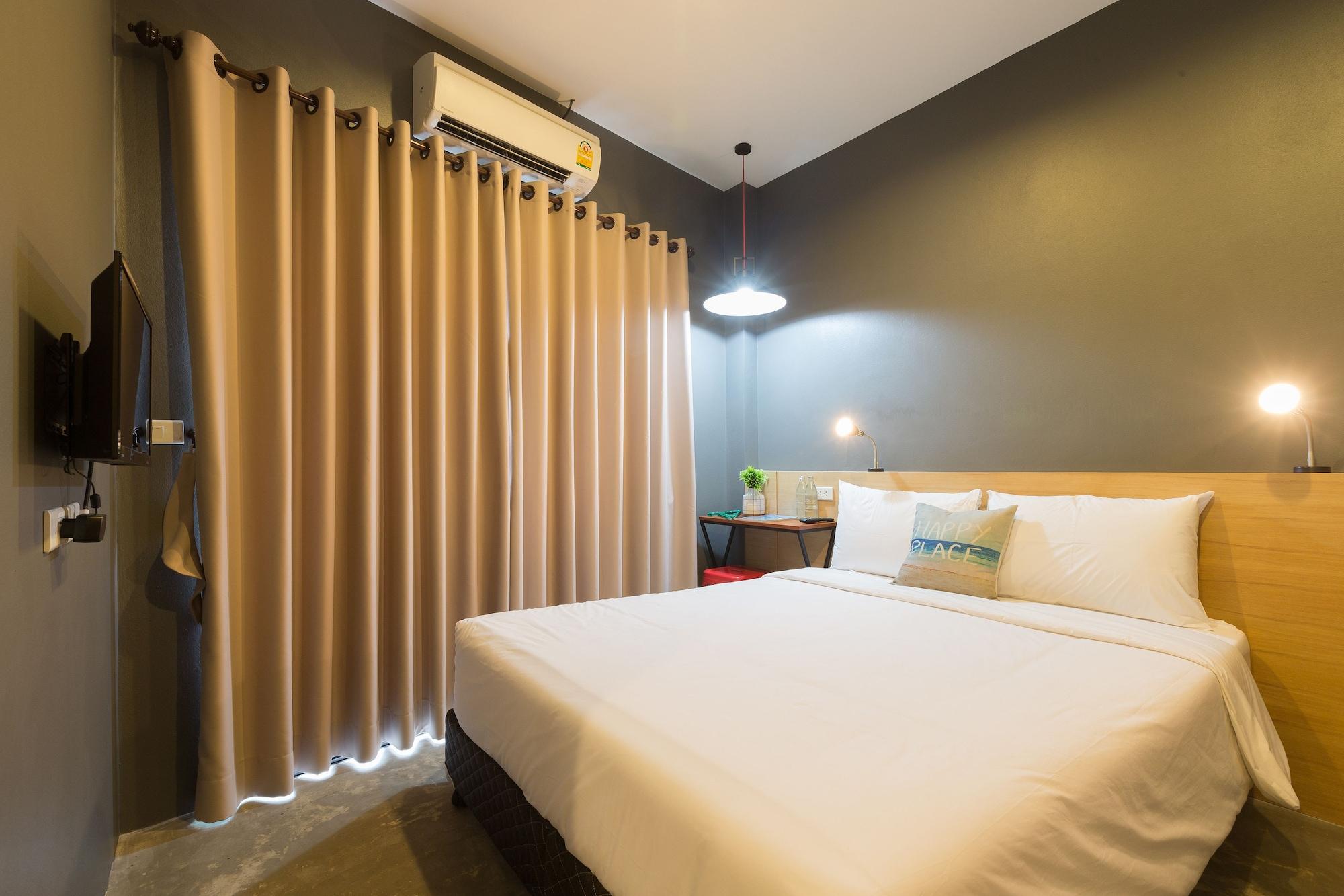 Srisuksant Square Hostel Krabi Exterior photo