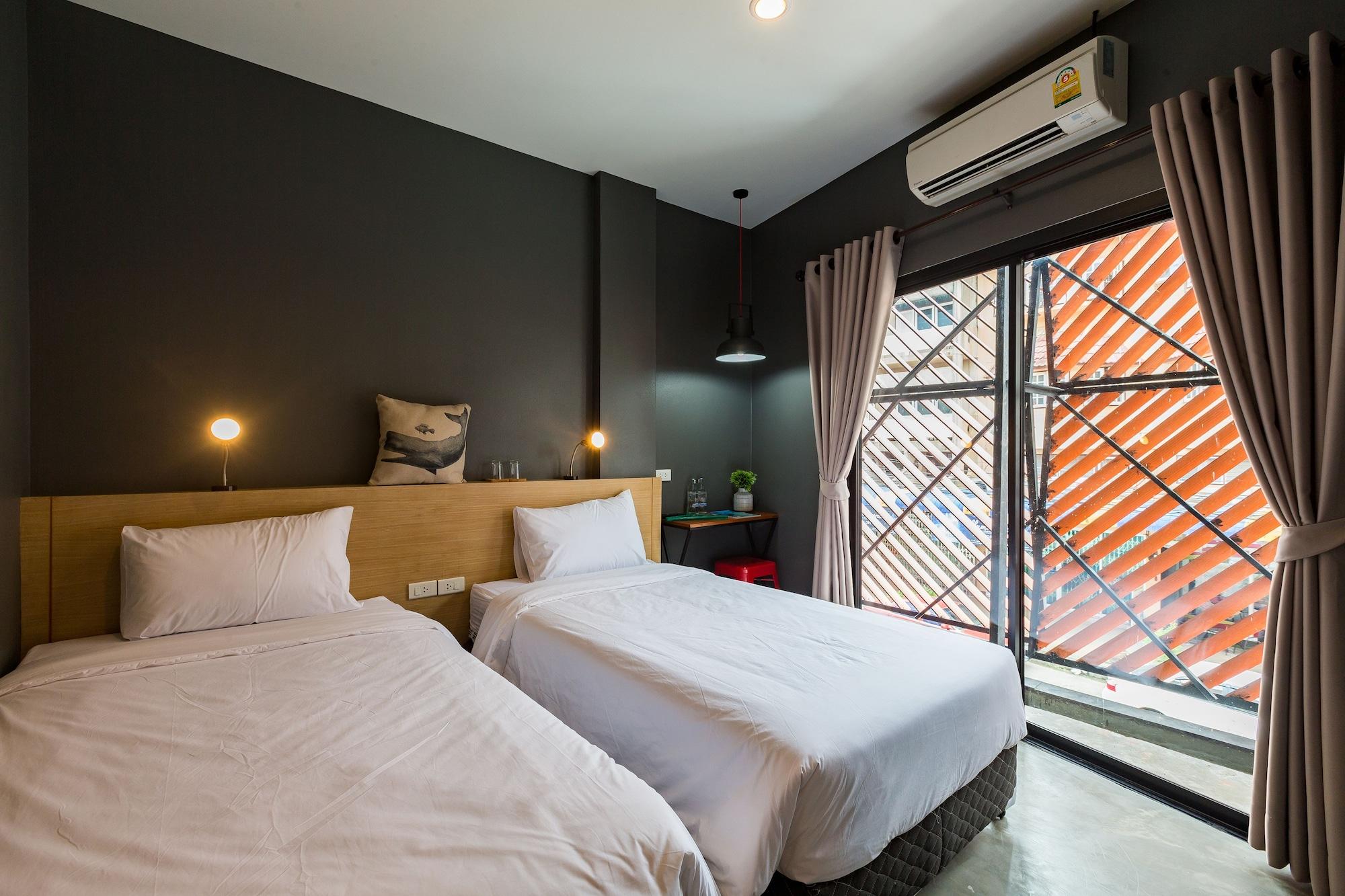 Srisuksant Square Hostel Krabi Exterior photo